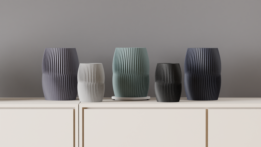 Modern Vase with Spiral Vase mode Option. elegant